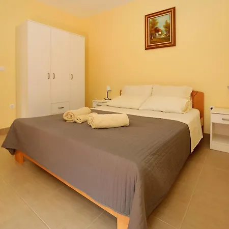 Apartment Palma Sukošan